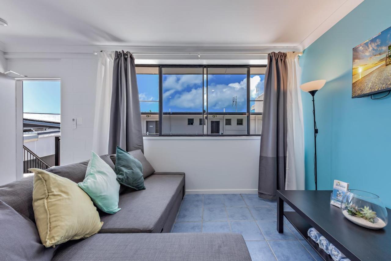 Airlie Sun & Sand Accommodation #5 Airlie Beach Exteriör bild