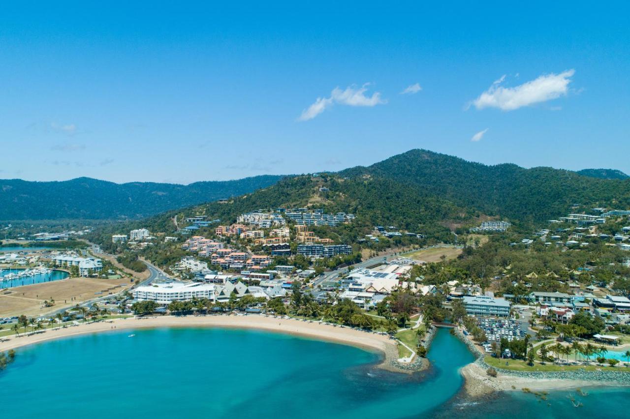 Airlie Sun & Sand Accommodation #5 Airlie Beach Exteriör bild