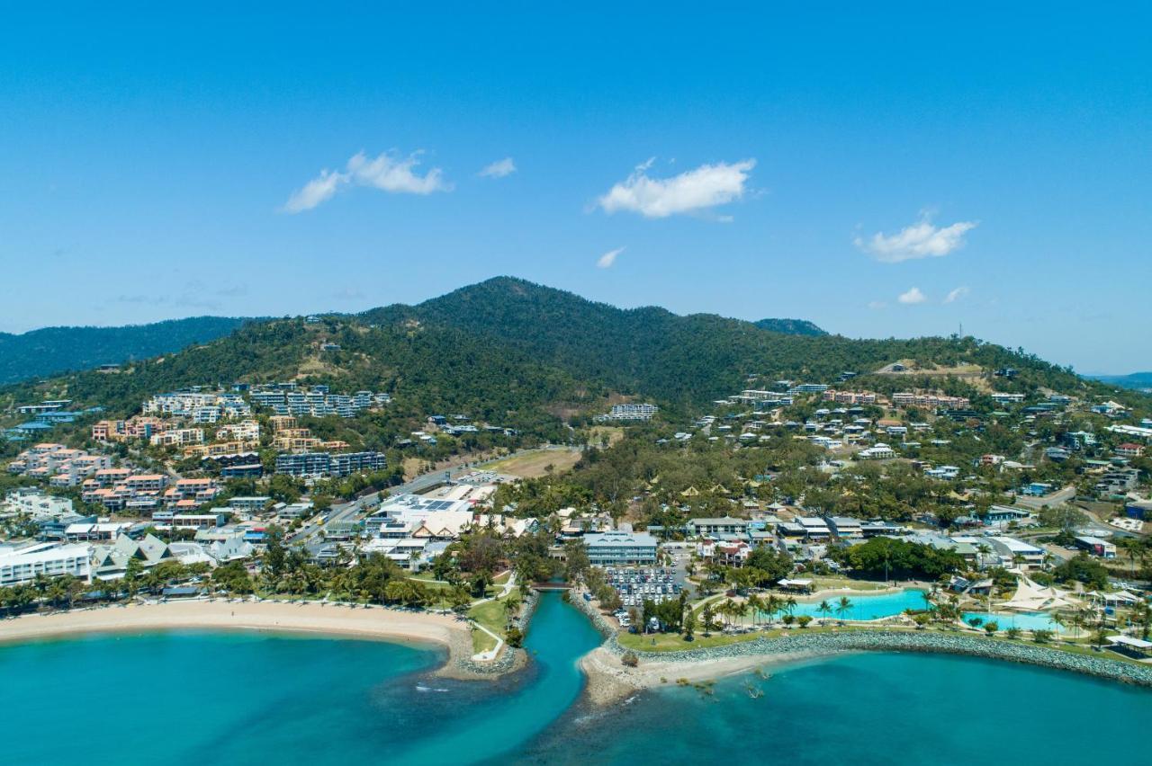 Airlie Sun & Sand Accommodation #5 Airlie Beach Exteriör bild